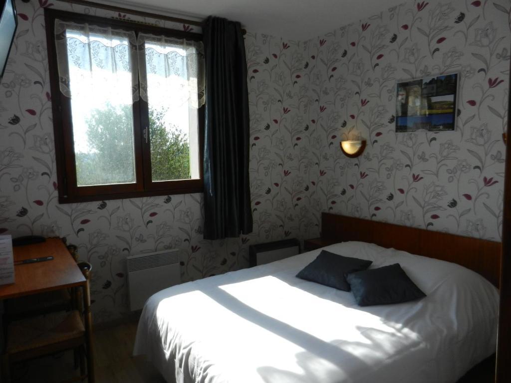 Logis Auberge De La Plaine La Rothiere Room photo